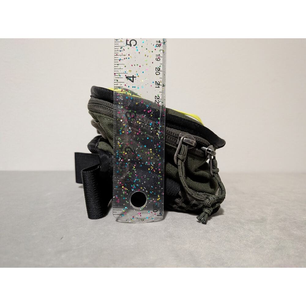 Patagonia Fieldsmith Hip Pack 5L Pine Needle Green Olive Waist Bag Crossbody - Picture 12 of 13